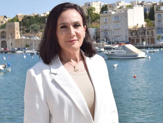 Nathalie 2025
